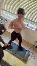 SweetMuffiins Runs The Treadmill With Tits Out