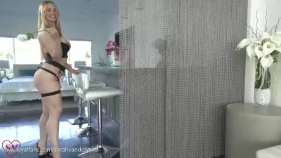 Sarah Vandella's Cunt & Asshole Gets Taken