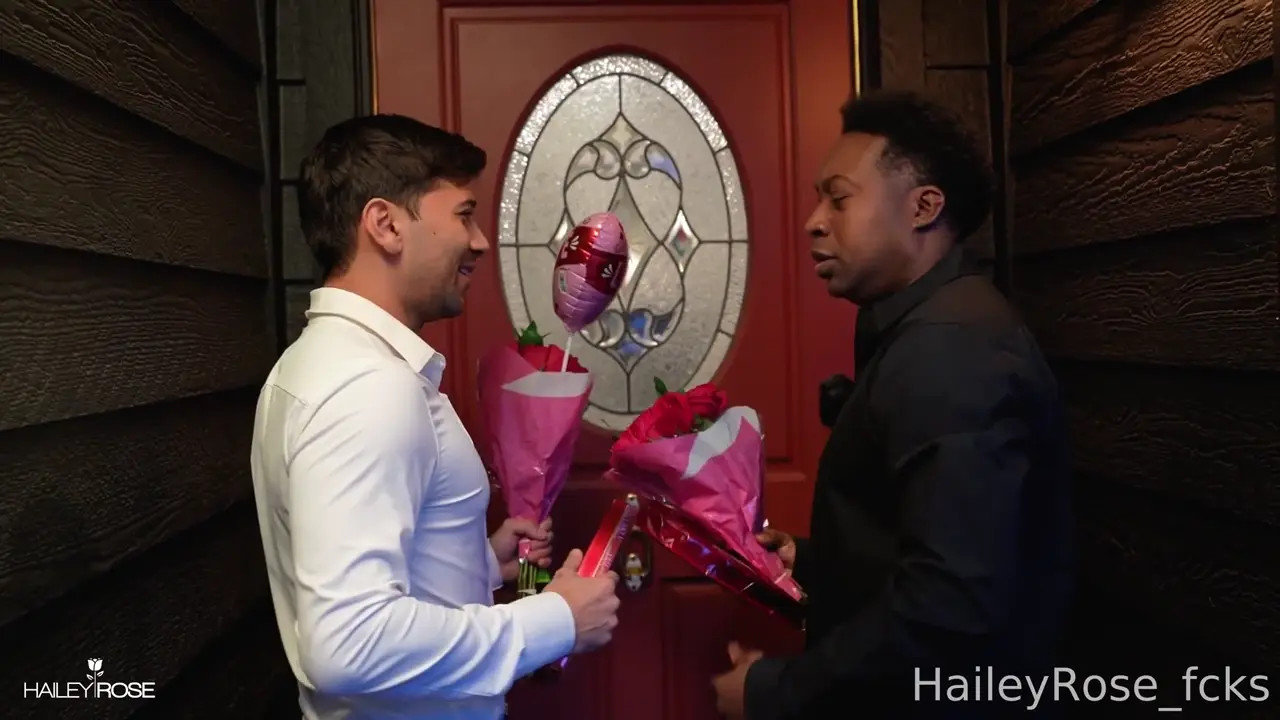Hailey Rose Rims And Gets Double Penetrated - ePornLeak