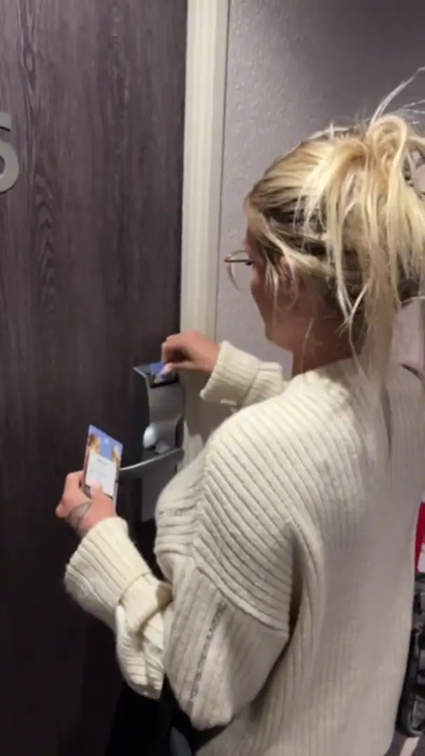 Margot Dulac Hotel Sextape Video Leaked - ePornLeak