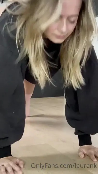LaurenK's Lusty Yoga Session - ePornLeak
