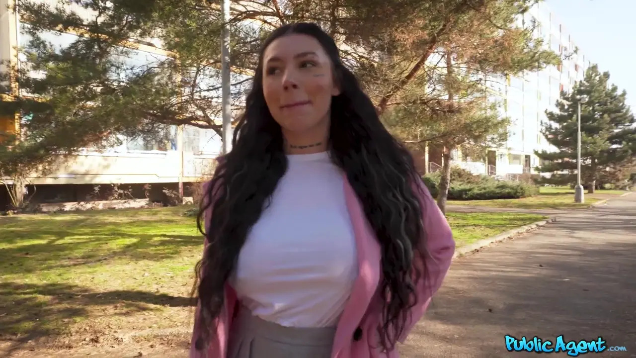 Nasty Outdoor Pounding For SexyNalaa - ePornLeak