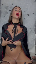 Vampire Onlyeeeli Stuffs Her Holes With A Dildo