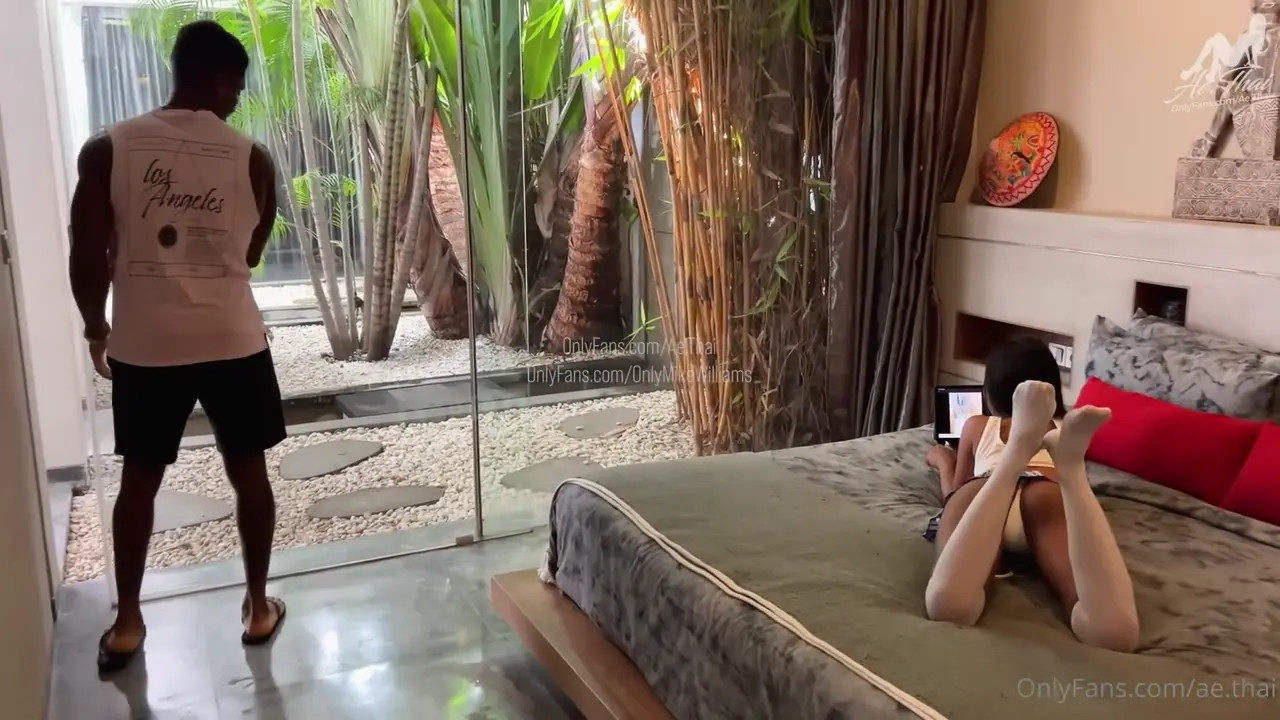 Aeasia Films A Sex Tape With BBC Mike Williams - ePornLeak