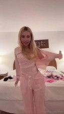Lil Tay Shows Her Cleavage In Bra