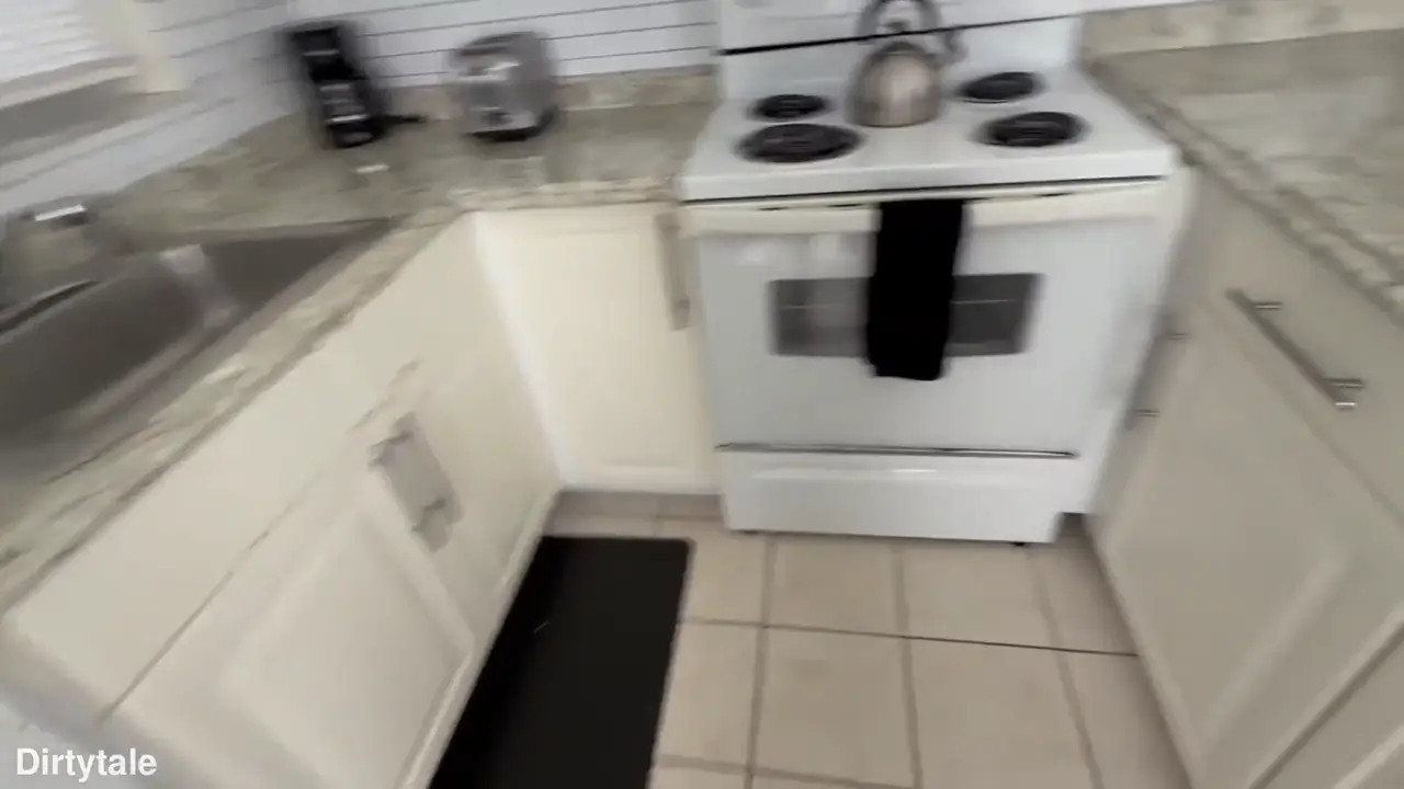 Lilibet_silllly Gets Creampied By Her Stepdad - ePornLeak