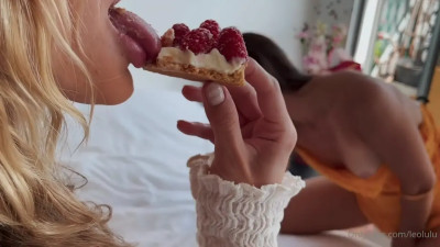 Ellie Leen & Leolulu's Sweet MFF Threesome