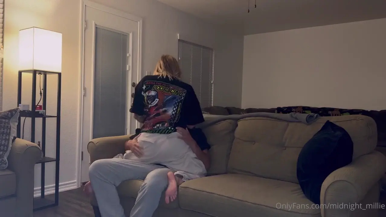 Midnight Millie Rides And Grinds On 2 Cocks - ePornLeak