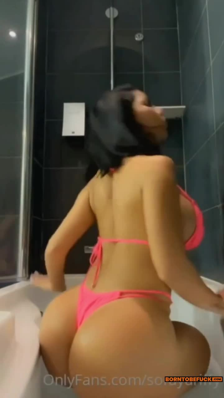 Soraya Riffy Bathtub Bare Breasts Tease Video Leaks - ePornLeak