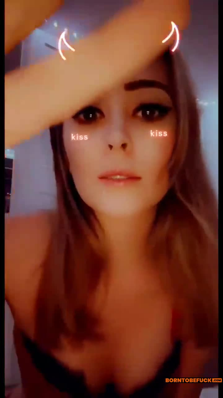 Léa Chipie Big Realistic Dildo Nude Video Leaked - ePornLeak