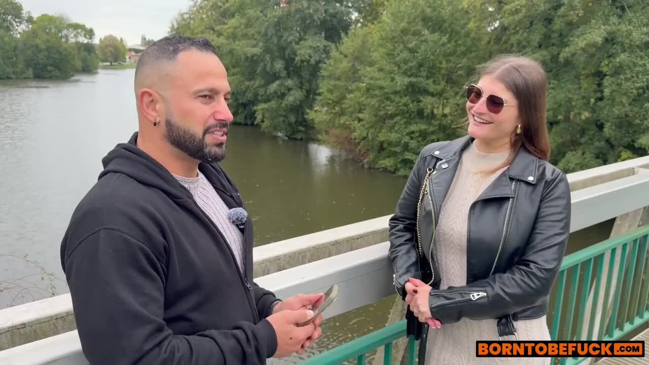 Miss Jane - 28 Years Old - From Paris - Jacquie Et Michel TV Porn Video Leaks - ePornLeak