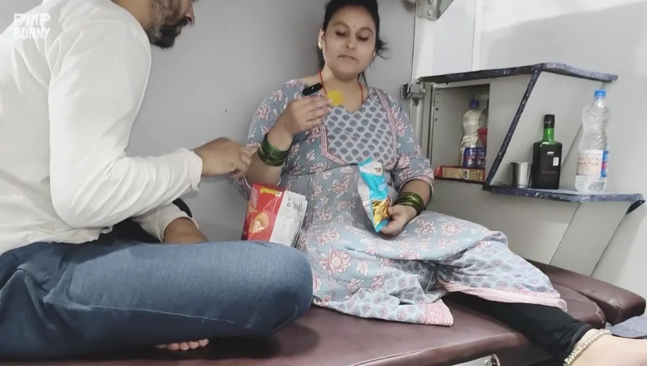 Pujaprem Gets Banged In The Train After A Few Shots - ePornLeak